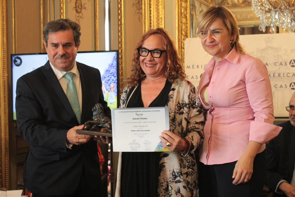 Lilian Rosales B. 3º premio del VI Concurso de Periodismo Miguel Otero Silva