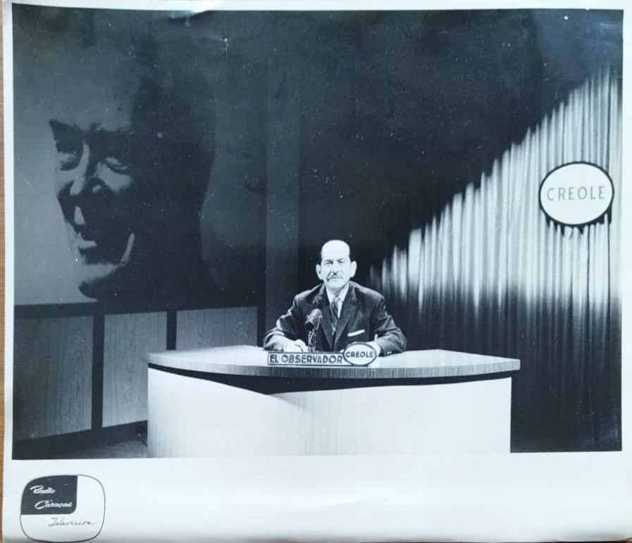 Francisco Amado Pernía en el set de Radio Caracas Televisión, cuando Fernando Delgado trabaja con él. 