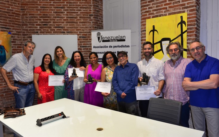Los ganadores del VII Premio de Periodismo “Miguel Otero Silva” reciben sus galardones